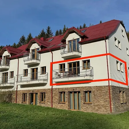 Pod Mramorovým Vrchem Horni Lipova